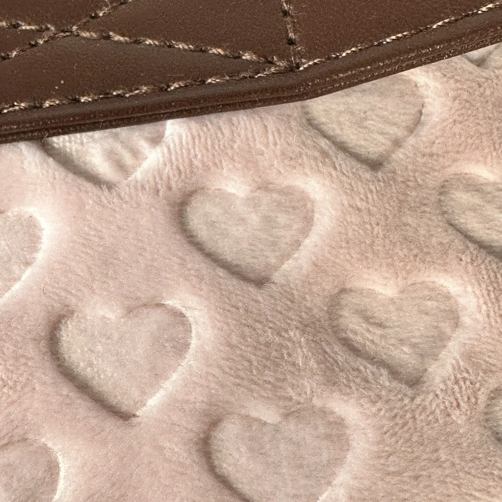 Juicy Couture Velour Cosmetic Bag Set Pink Embossed Hearts‎ Gold Crest